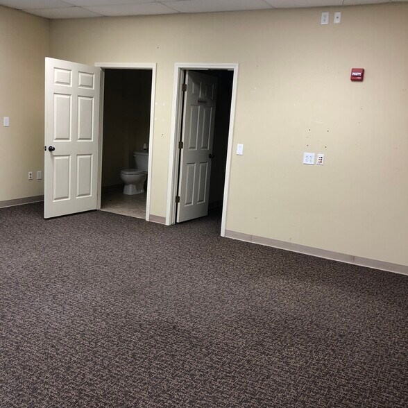 More Photos Of 5955 Caswell Rd, Beaumont Freestanding For Lease