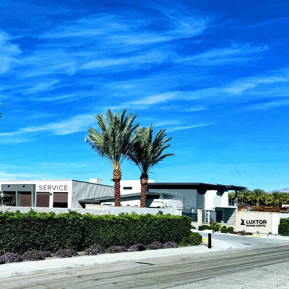 More Photos Of 49751 Oates Ln, Coachella Parking Garage For Sale