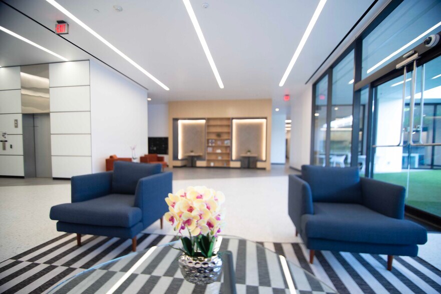 More Photos Of 199 S Los Robles Ave, Pasadena Office For Lease