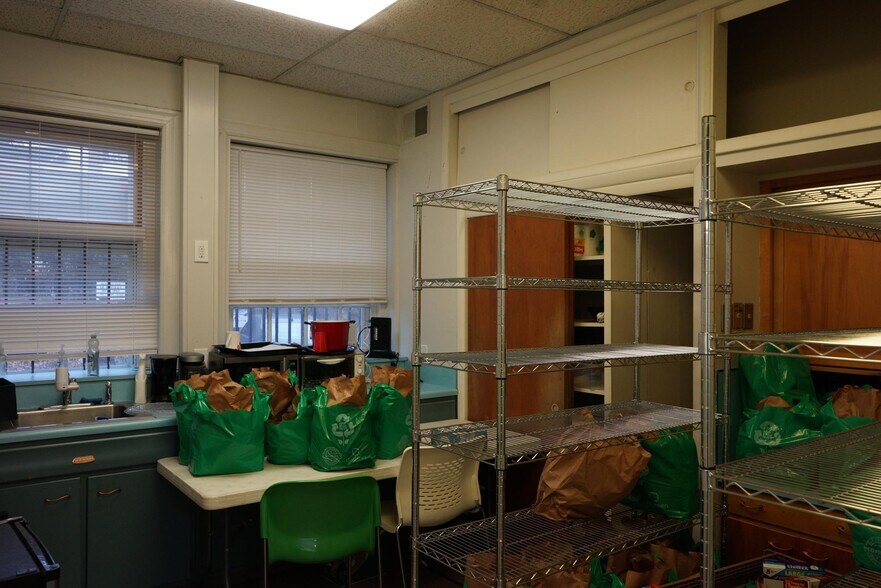 More Photos Of 2235 Garrett Rd, Drexel Hill Office For Lease