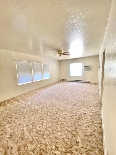 More Photos Of 2977 Bedford Ave, Placerville Apartments For Sale