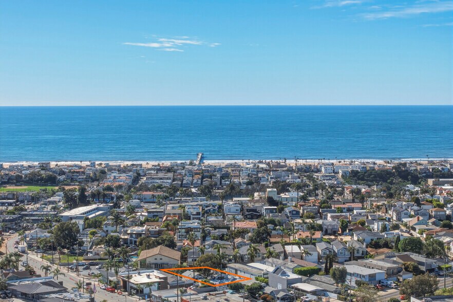 More Photos Of 1222 Corona St, Hermosa Beach Apartments For Sale