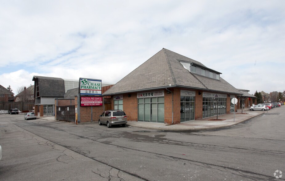 More Photos Of 1675 The Chase Rd, Mississauga Restaurant For Lease