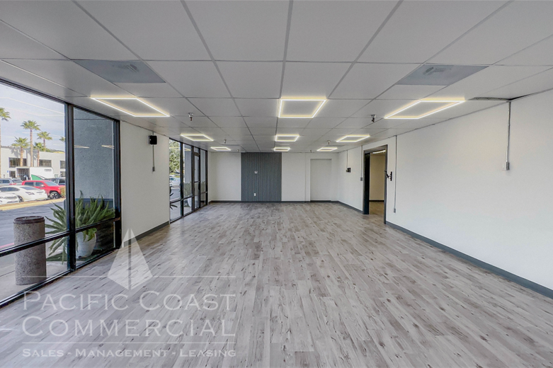 More Photos Of 340 Rancheros Dr, San Marcos Warehouse For Sale