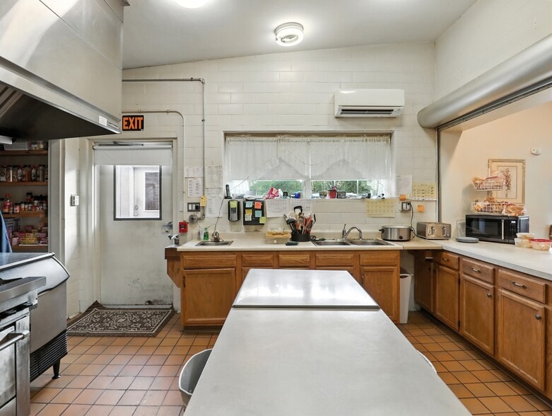 More Photos Of 1100 Cowley Rd, Granville Summit Assisted Living For Sale