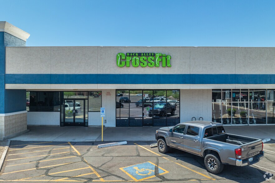 More Photos Of 7802-7830 N 12th St, Phoenix Unknown For Lease