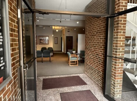 More Photos Of 3510 Hobson Rd, Woodridge Medical For Sale