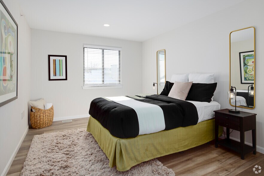 More Photos Of 315 Elden St, Herndon Apartments For Sale