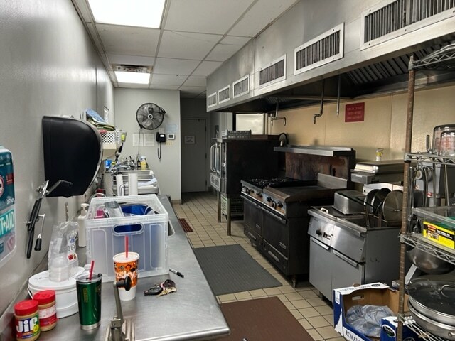 More Photos Of 1117 1st St, Rosenberg Specialty For Sale