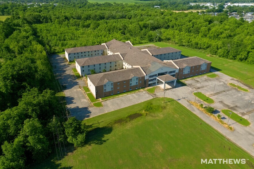 More Photos Of 2524 E Alexander St, Greenville Assisted Living For Sale