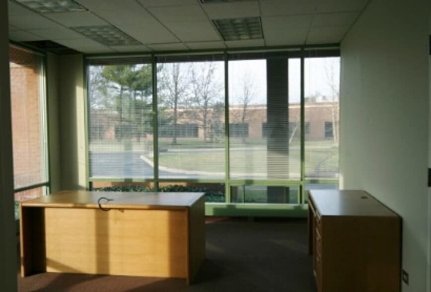 More Photos Of 10 Centre Dr, Monroe Township Office For Sale