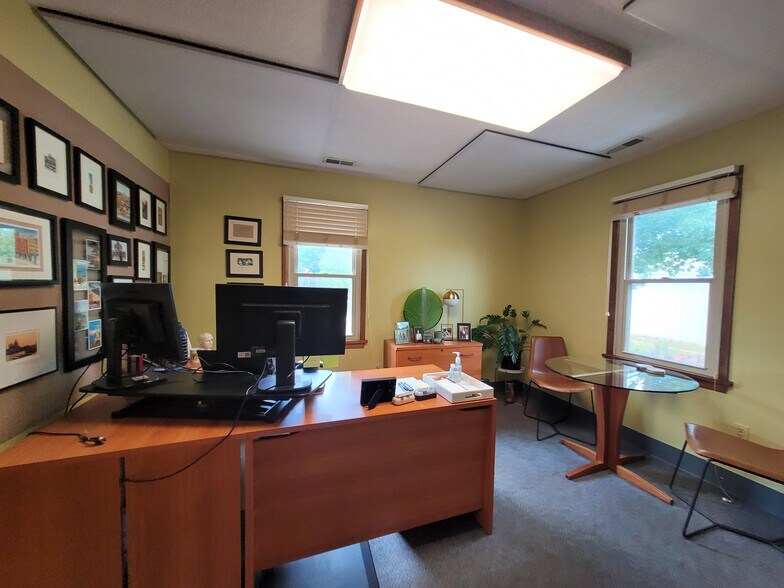 More Photos Of 300-314 W 1st St, Bloomington Office Residential For Sale