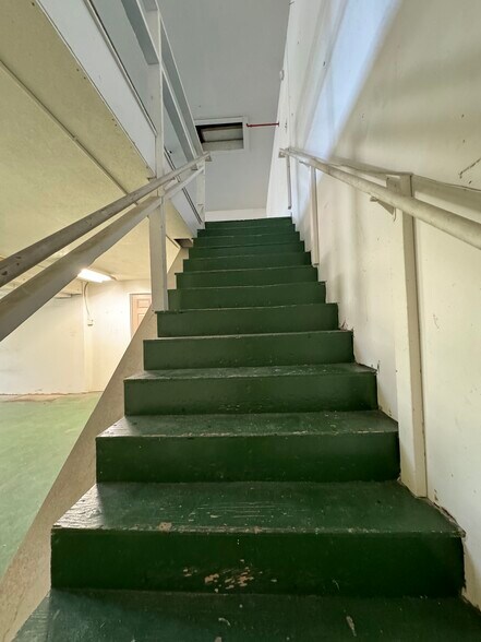 More Photos Of 210 N Carson St, Carson City Storefront For Lease