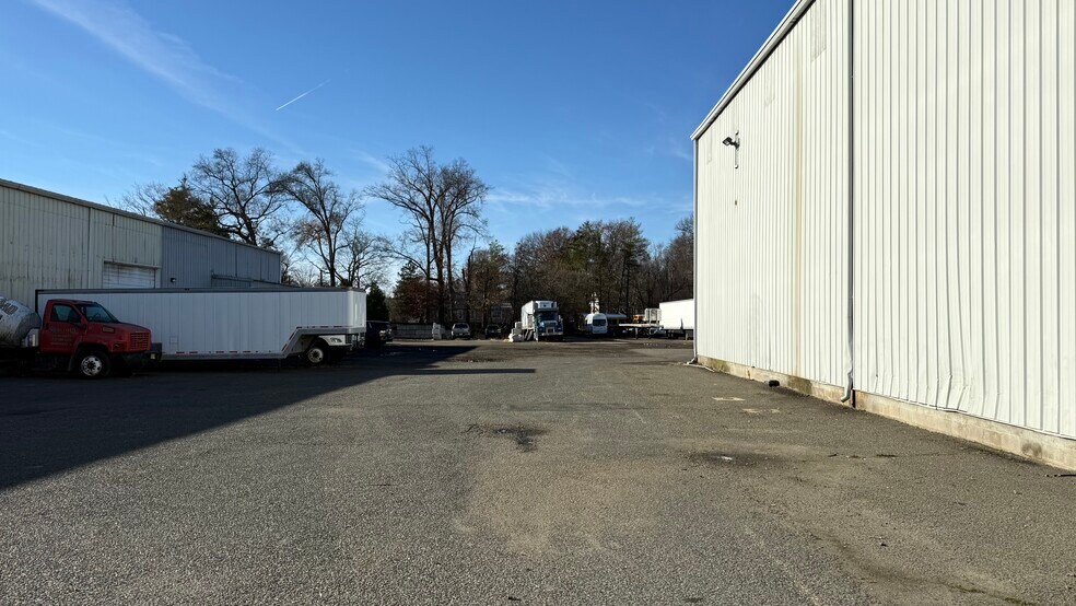 More Photos Of 97 Chimney Rock Rd, Bridgewater Unknown For Lease