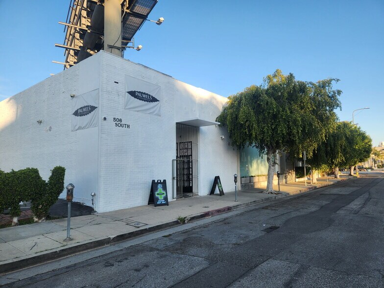 More Photos Of 506 S San Vicente Blvd, Los Angeles Storefront Retail Office For Sale
