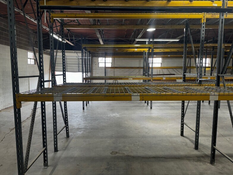 More Photos Of 8600 Chancellor Row, Dallas Warehouse For Lease