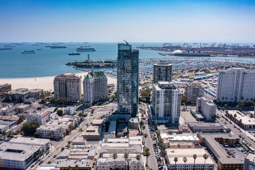 More Photos Of 777 E Ocean Blvd, Long Beach Apartments For Lease