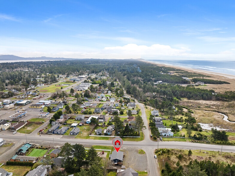 More Photos Of 1201 Bay Ave, Ocean Park Restaurant For Sale