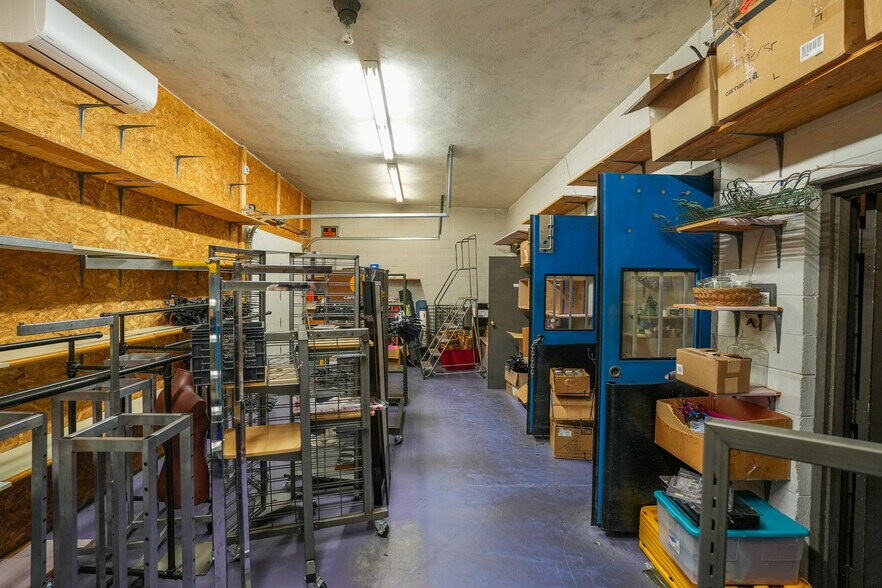 More Photos Of 418 Delaware Ave, Palmerton Storefront For Sale