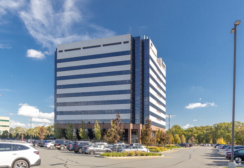 More Photos Of 90 Woodbridge Center Dr, Woodbridge Office For Lease