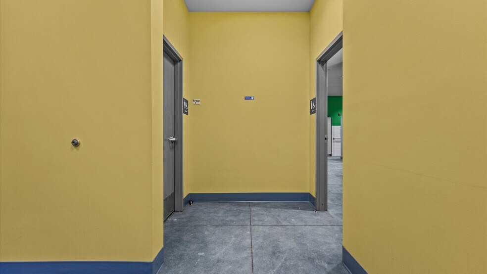 More Photos Of 584 County Road 331, Silt Distribution For Sale