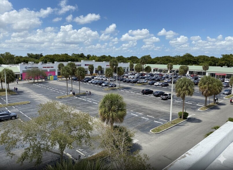 Primary Photo Of 7841 Pines Blvd, Hollywood Unknown For Lease