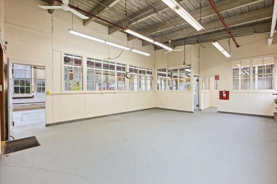 More Photos Of 304 W Main St, Norton Industrial For Sale