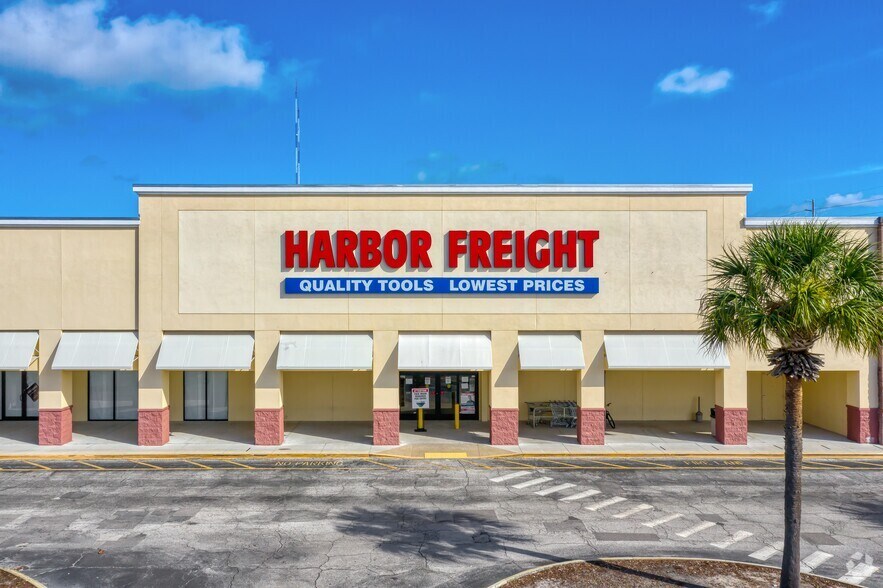 More Photos Of 14001-14211 W Colonial Dr, Winter Garden Unknown For Lease