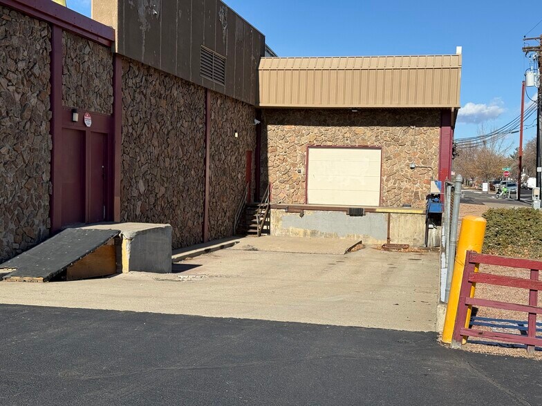More Photos Of 3320-3360 Downing St, Denver Freestanding For Lease