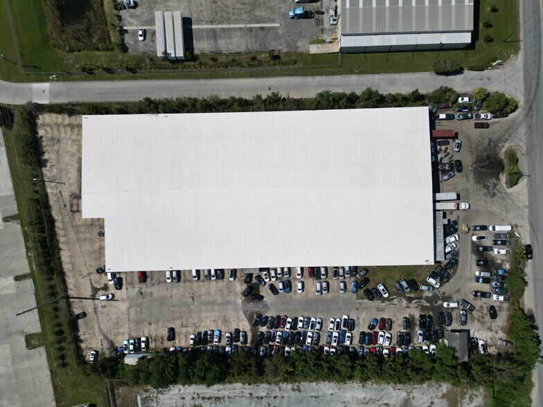 More Photos Of 550 Telfair Rd, Savannah Warehouse For Lease