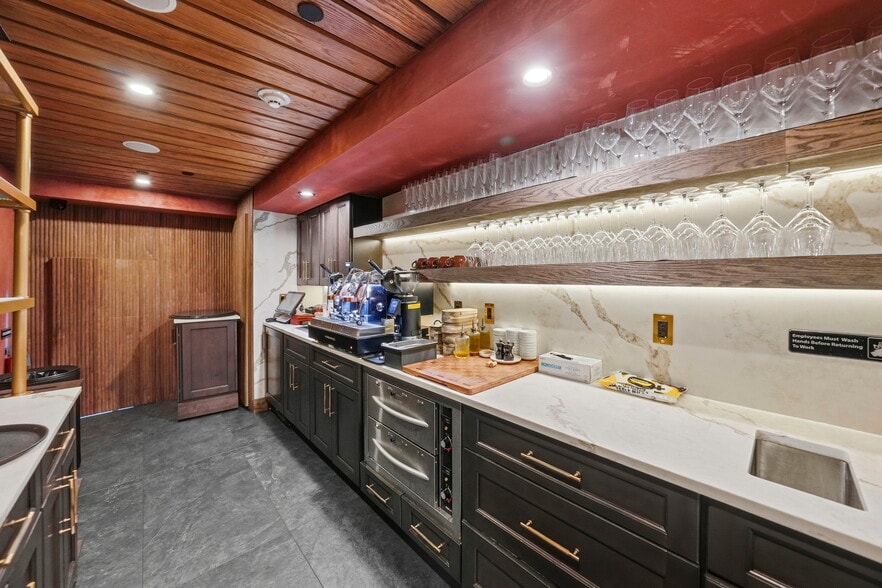 More Photos Of 378 George St, New Brunswick Storefront Retail Residential For Sale