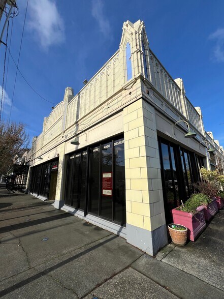 More Photos Of 520 4th Ave E, Olympia Restaurant For Sale