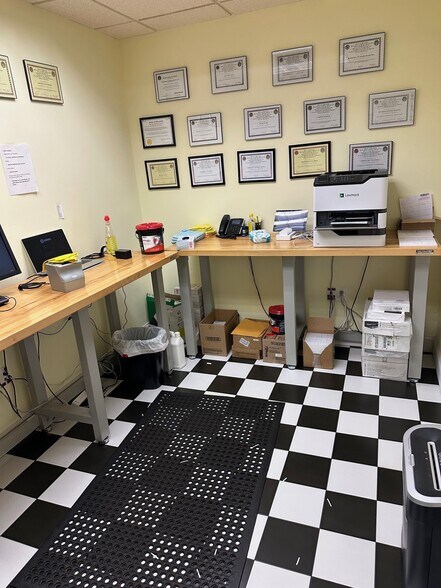 More Photos Of 12800 Middlebrook Rd, Germantown Medical For Sale