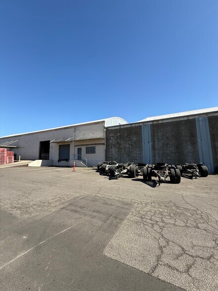 More Photos Of 1295 NE Johnson St, Salem Manufacturing For Sale
