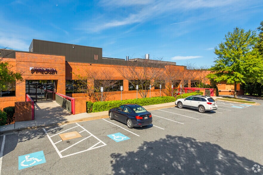 More Photos Of 20358-20386 Seneca Meadows Pky, Germantown Research And Development For Lease