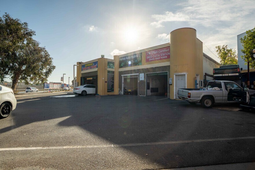 More Photos Of 2285 Newport Blvd, Costa Mesa Land For Lease