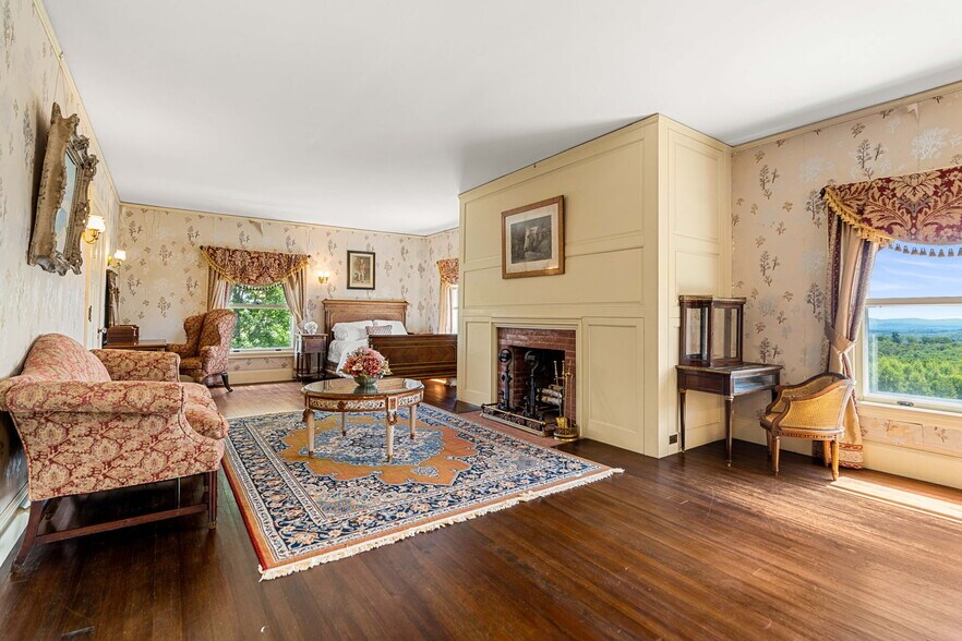 More Photos Of 4 Windmill Hill rd, Dublin Specialty For Sale
