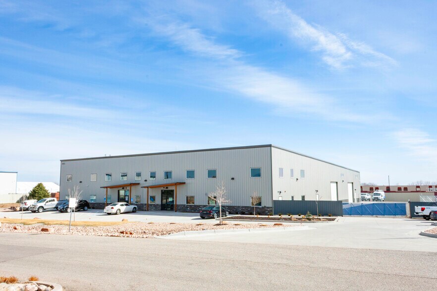 More Photos Of 405 Mountain View Rd, Johnstown Distribution For Sale