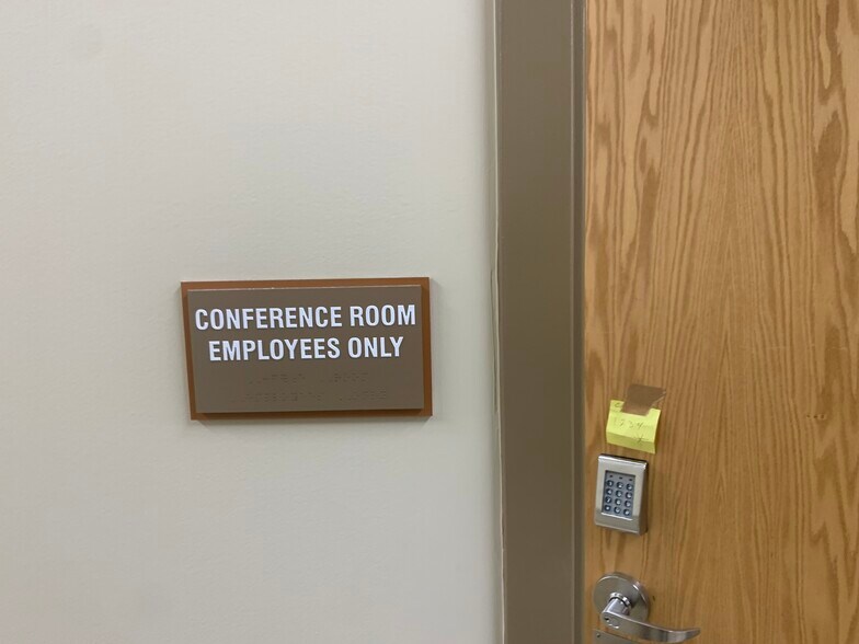 More Photos Of 694-760 Crescent St, Brockton Storefront For Lease