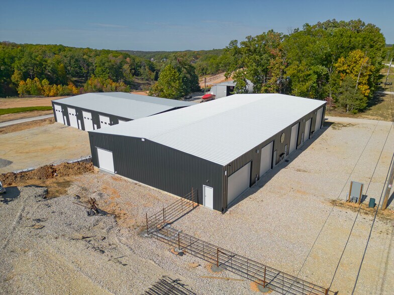 More Photos Of 100 Man Cave, Sunrise Beach Self Storage For Sale