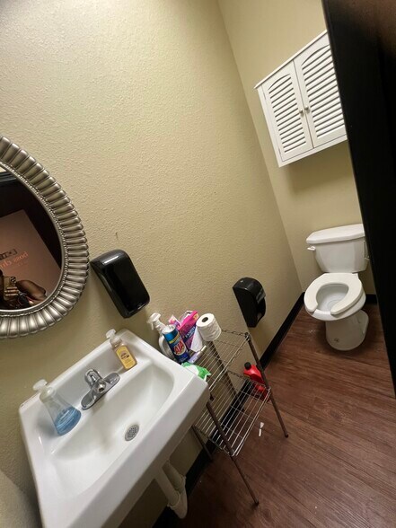 More Photos Of 2904 E Stan Schlueter Loop, Killeen Unknown For Lease