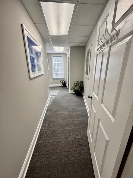 More Photos Of 129 W Patrick St, Frederick Office Residential For Lease