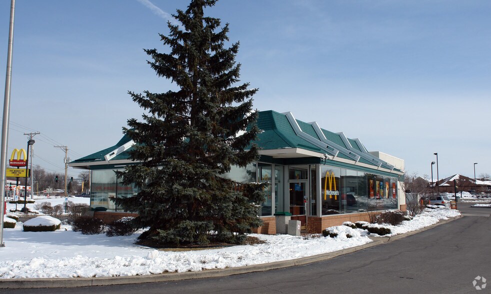 More Photos Of 1025-1069 E 9th St, Lockport Unknown For Lease