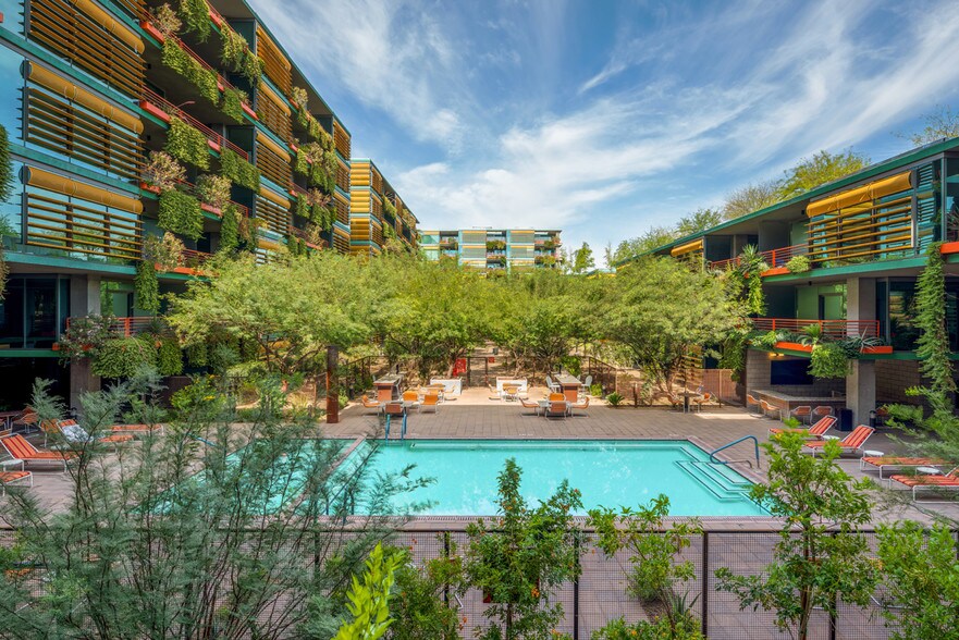 More Photos Of 6895 E Camelback Rd, Scottsdale Apartments For Lease