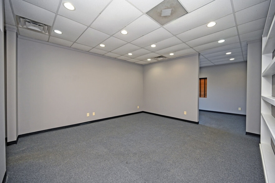 More Photos Of 1245 Tennessee Ave, Cincinnati Warehouse For Sale