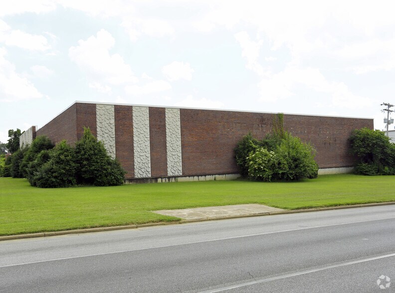 Primary Photo Of 3569 Air Park St, Memphis Warehouse For Lease