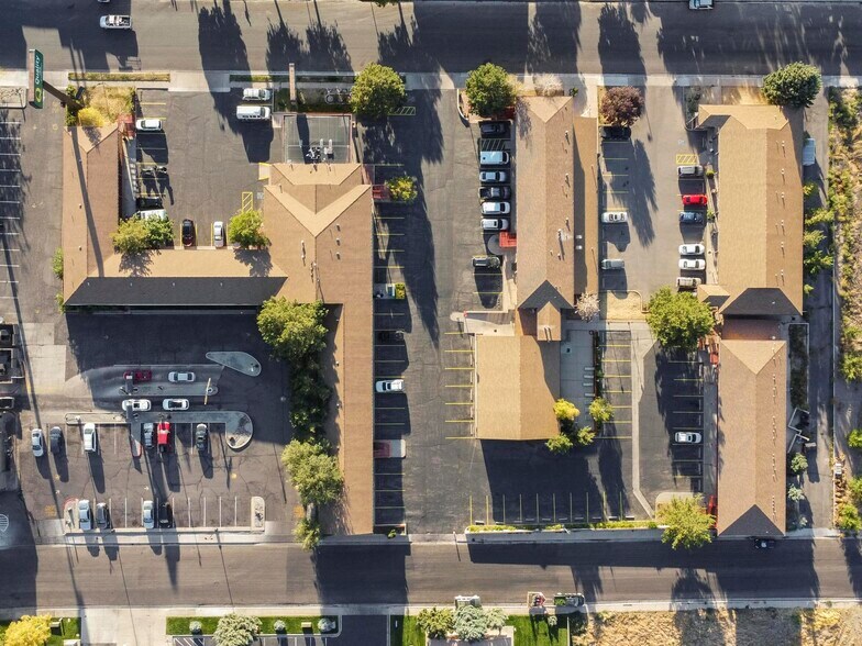 More Photos Of 250 N 1100 W, Cedar City Hotel For Sale