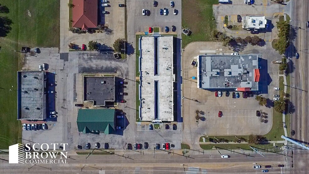 More Photos Of 333 N Shiloh Rd, Garland Medical For Lease