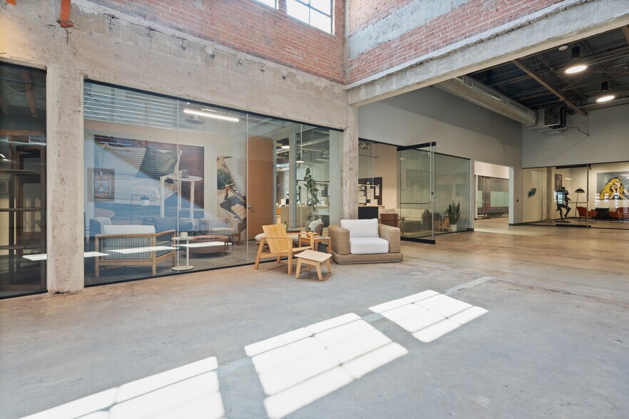 More Photos Of 515 E Grant St, Phoenix Office For Lease