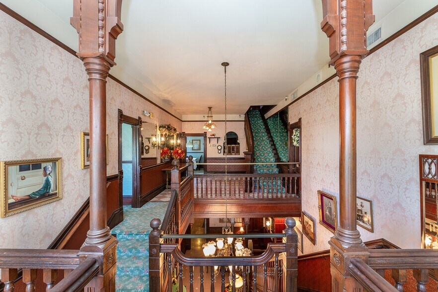 More Photos Of 2064 Orange Tree Ln, Redlands Lodge Meeting Hall For Sale